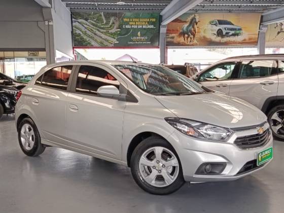 CHEVROLET ONIX 1.4 MPFI LT 8V FLEX 4P MANUAL CHEVROLET ONIX 1.4 MPFI LT 8V FLEX 4P MANUAL